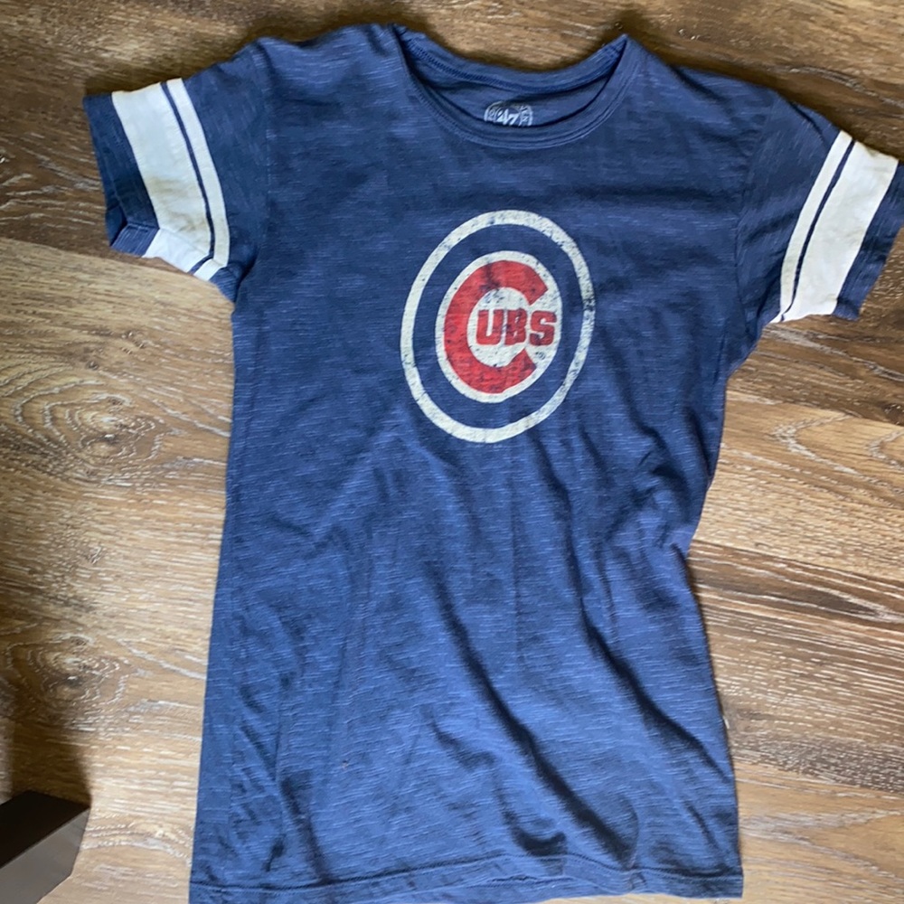 Small Cubs shirt